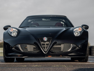 : &copy; Colin Hill Photography