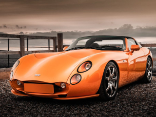 : &copy; Colin Hill Photography