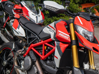 Bike Night at Rivos Hub Sandford - ColinHillPhotography.uk