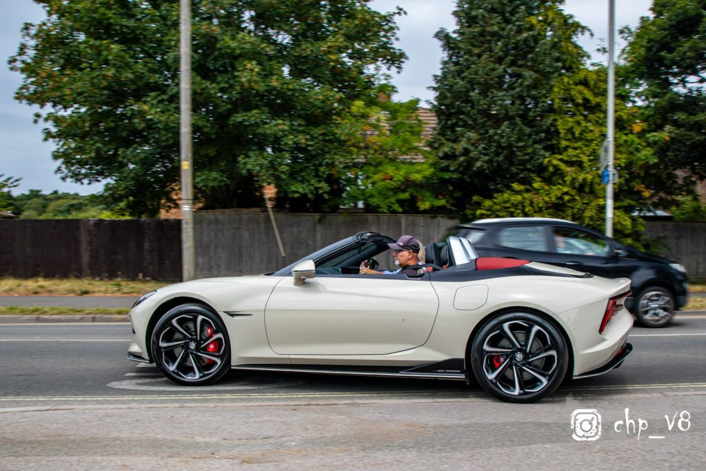 Dorset EVs at Rivos Hub Sandford - colinhillphotography.uk-