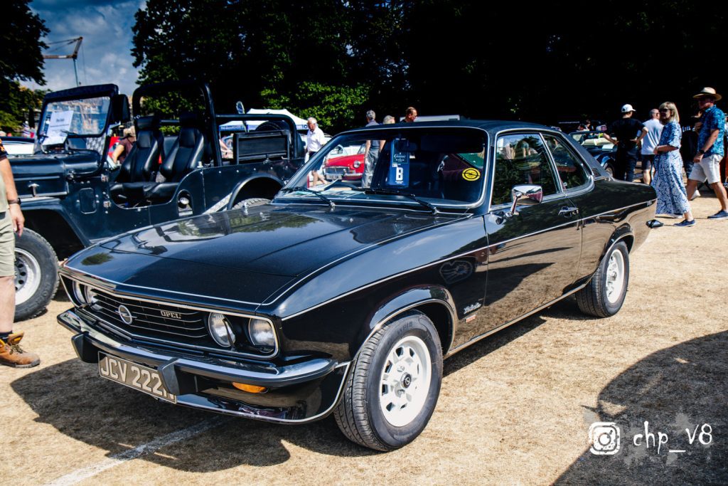 aperta.events canford calssic and supercar - colinhillphotography.uk