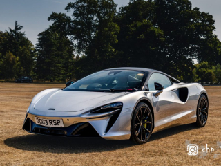aperta.events canford calssic and supercar - colinhillphotography.uk